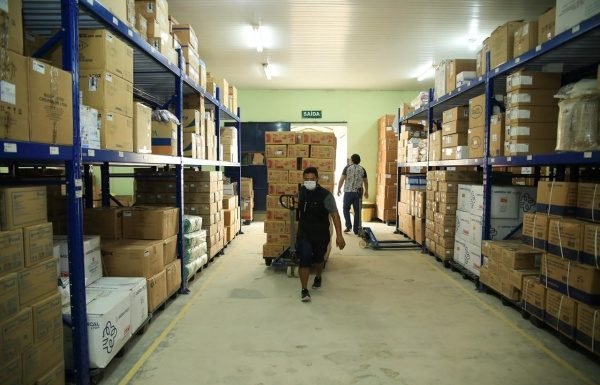 Servidores reclamam de desabastecimento de EPIs no HGR