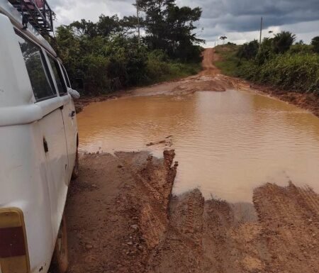 Produtores reclamam das condições da vicinal Confiança III, no Cantá